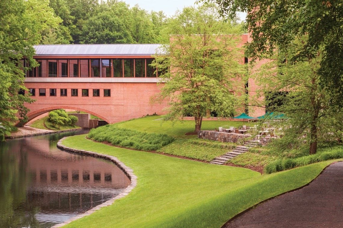 Palisades Premier Conference Center Hotel Exterior photo