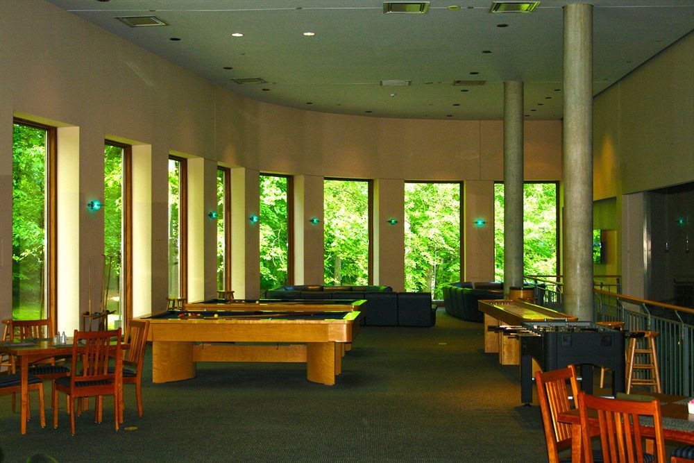Palisades Premier Conference Center Hotel Exterior photo